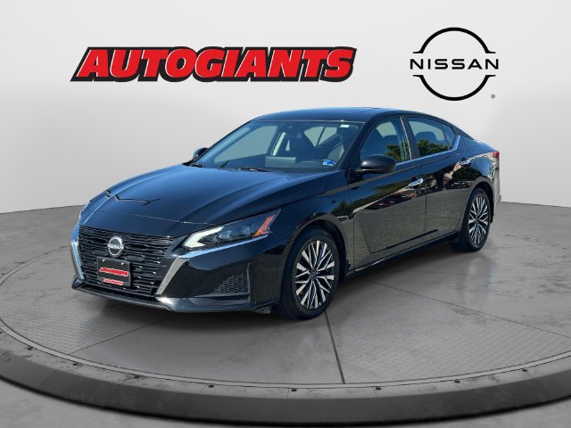 Used 2025 Nissan Altima 2.5 SV w/ SV Premium Package FWD image 7