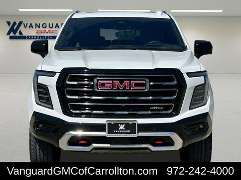 New 2026 GMC Yukon XL AT4 w/ AT4 Premium Plus Package AWD/4WD image 7