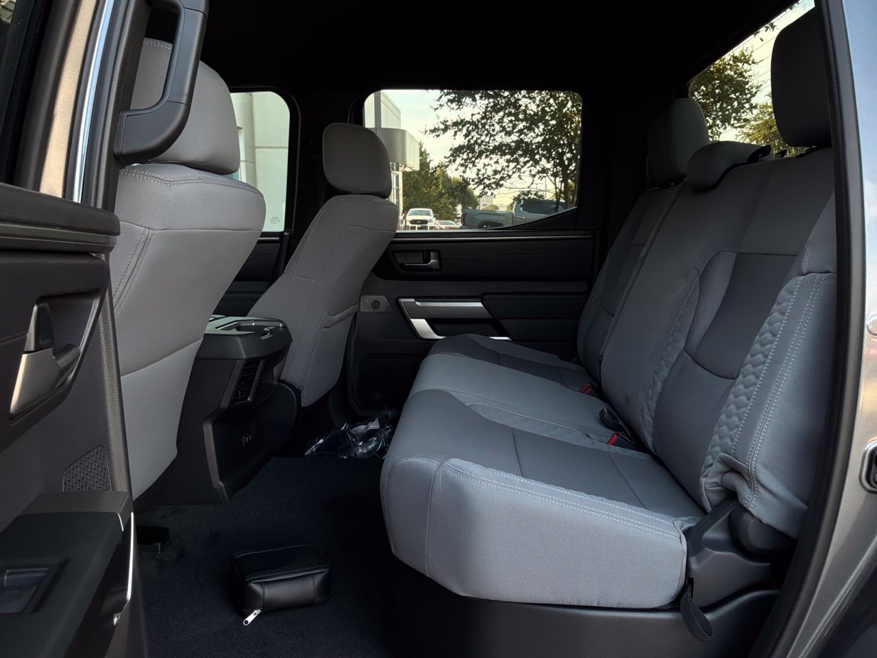 Used 2025 Toyota Tundra SR5 AWD/4WD image 13