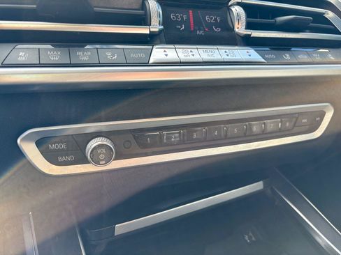 Used 2020 BMW X7 xDrive40i w/ Executive Package AWD/4WD image 25