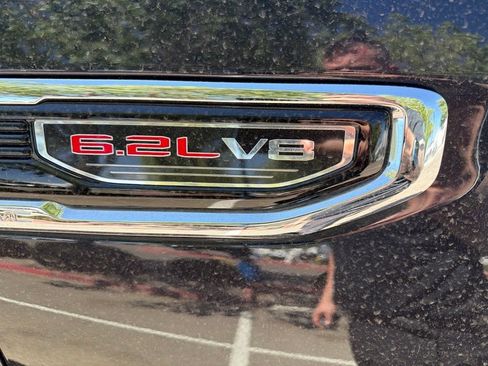 Used 2023 GMC Sierra 1500 SLT w/ SLT Convenience Package AWD/4WD image 5