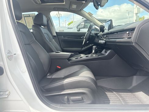 Used 2023 Honda Civic Touring image 33