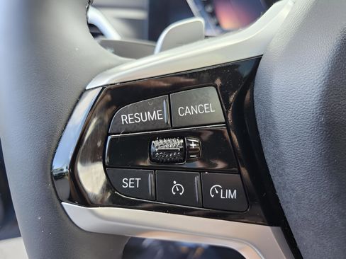 Certified 2025 BMW 330i Sedan w/ M Sport Package image 19