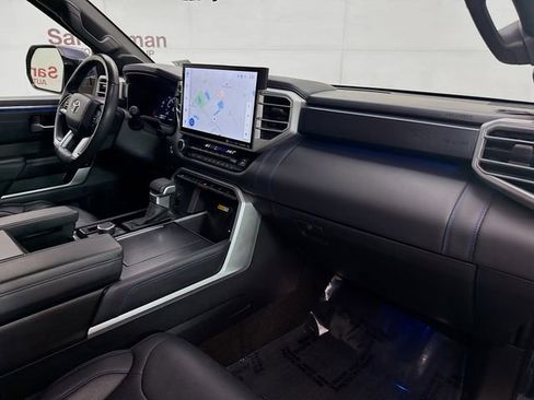 Used 2024 Toyota Tundra Platinum image 33