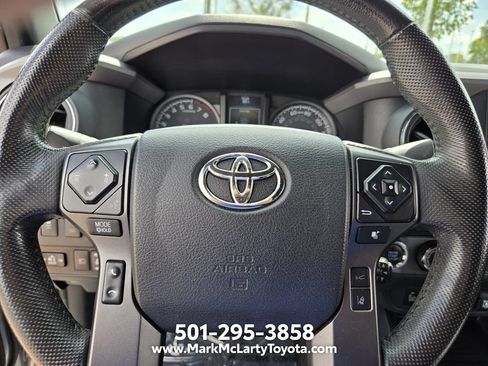 Used 2022 Toyota Tacoma TRD Sport w/ Technology Package AWD/4WD image 22