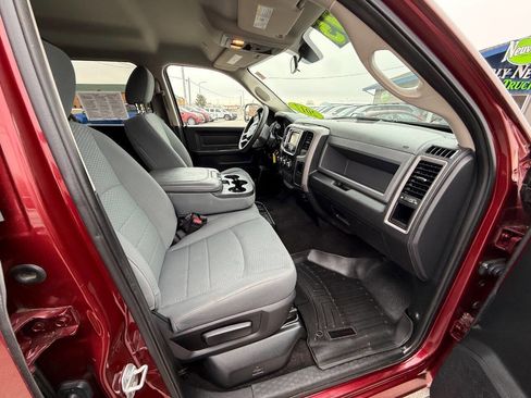 Used 2017 RAM 2500 Tradesman w/ Chrome Appearance Group AWD/4WD image 20