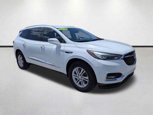 Used 2018 Buick Enclave Premium FWD image 2