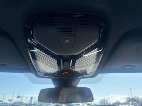 Used 2021 BMW X5 xDrive40i w/ M Sport Package image 19