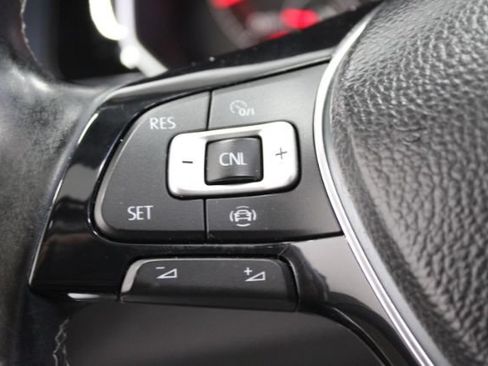 Used 2019 Volkswagen Jetta R-Line w/ R-Line Cold Weather Package FWD image 23