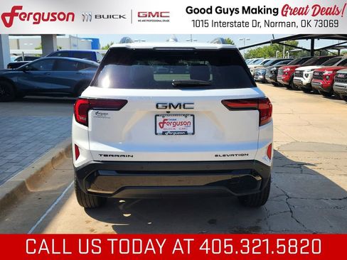 New 2027 GMC Terrain Elevation w/ Black Edition FWD image 5
