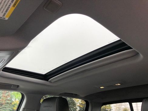 Used 2016 GMC Sierra 2500 Denali image 16