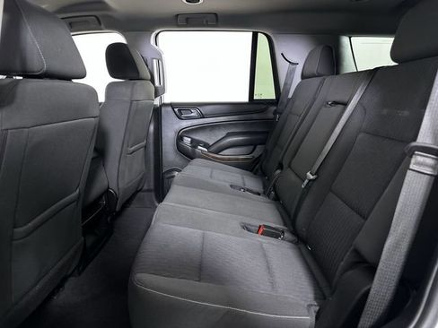 Used 2019 Chevrolet Tahoe LS RWD image 26