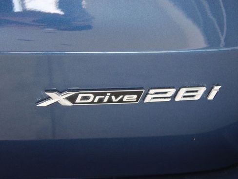 Used 2024 BMW X1 xDrive28i w/ Technology Package image 21