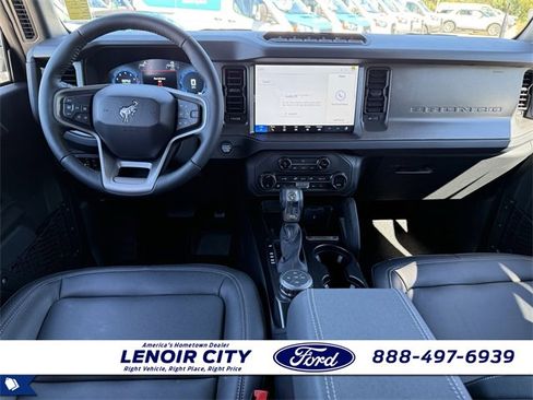 New 2025 Ford Bronco Badlands w/ Sasquatch Package image 12