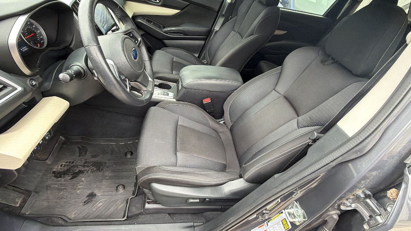 Used 2020 Subaru Ascent Premium w/ Convenience Package AWD/4WD image 11
