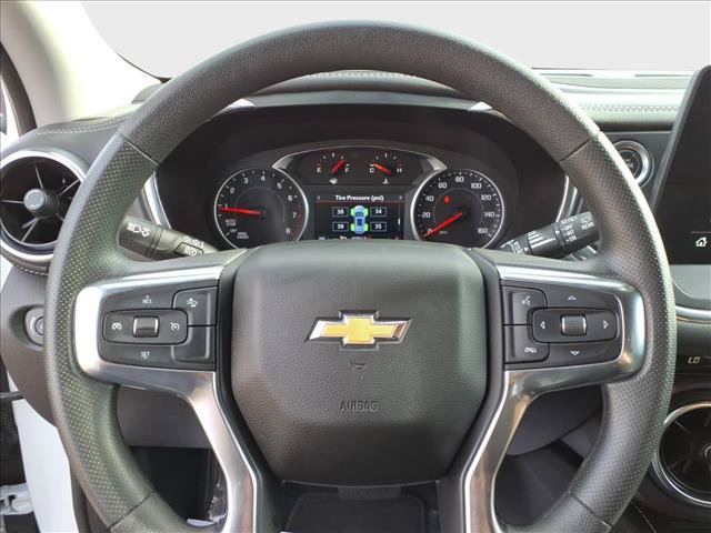 Used 2025 Chevrolet Blazer LT FWD image 22