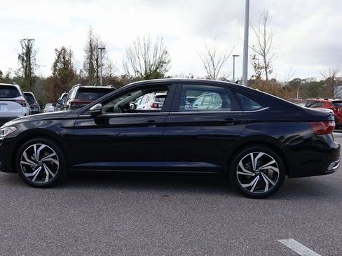 New 2026 Volkswagen Jetta SEL image 4