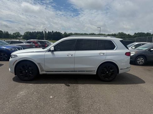 Used 2022 BMW X7 xDrive40i w/ Executive Package AWD/4WD image 8