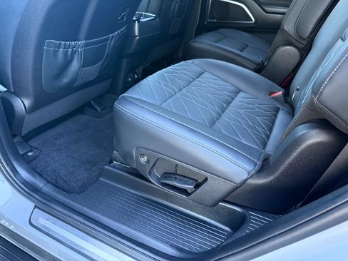 Used 2025 Kia Telluride SX Prestige X-Pro AWD/4WD image 34