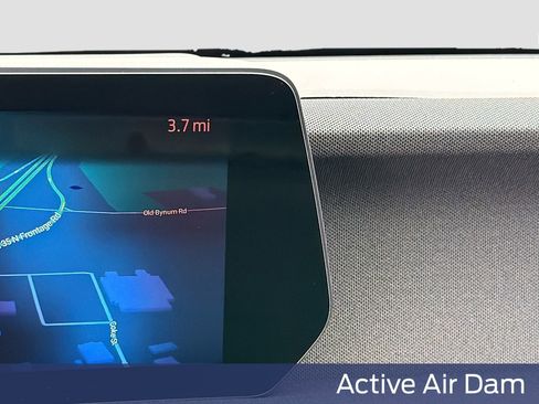 New 2026 Ford Expedition Active image 18