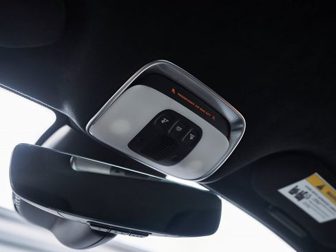 Used 2024 McLaren 750S image 73