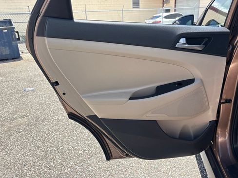 Used 2017 Hyundai Tucson Eco FWD image 12