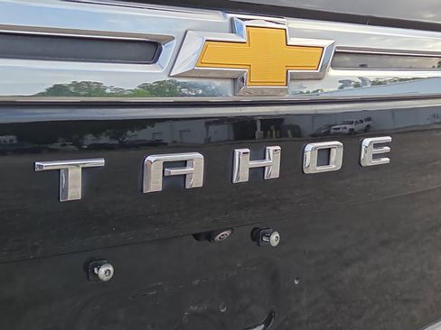 Used 2024 Chevrolet Tahoe LT w/ Luxury Package image 29