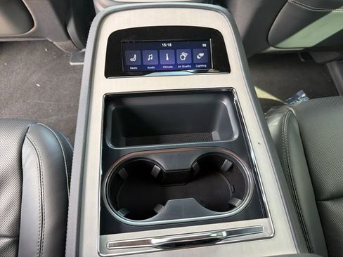 New 2026 Lincoln Navigator L Reserve AWD/4WD image 14