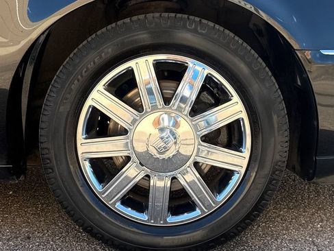 Used 2006 Cadillac DTS FWD image 16