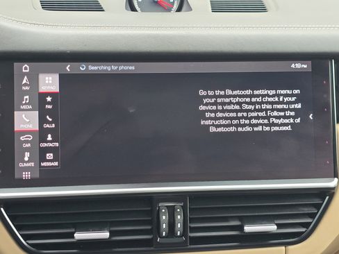 Certified 2020 Porsche Cayenne AWD/4WD image 16