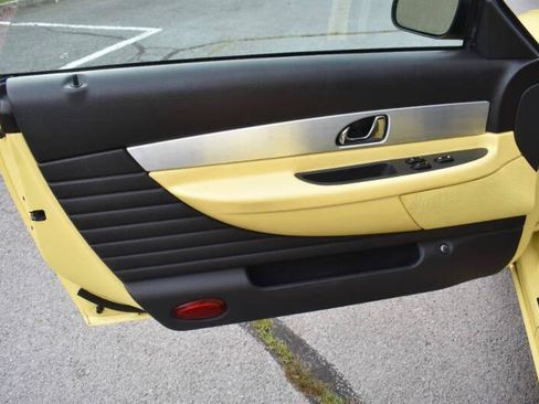 Used 2002 Ford Thunderbird RWD image 22