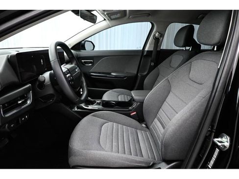 Used 2025 Kia K4 EX FWD image 10