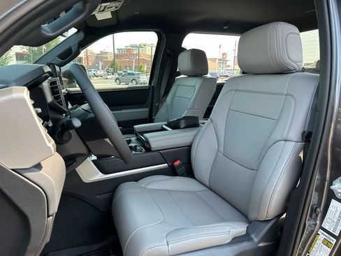 New 2026 Toyota Tundra Limited AWD/4WD image 7