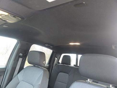 Certified 2024 Chevrolet Colorado W/T w/ WT Convenience Package image 12