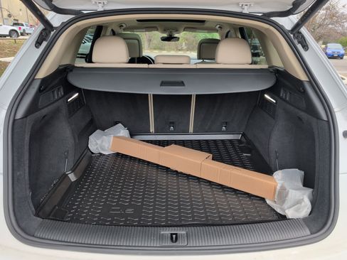 Used 2021 Audi Q5 Premium image 26