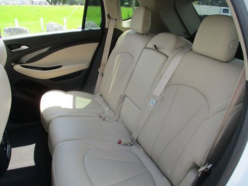 Certified 2017 Buick Envision Essence FWD image 18