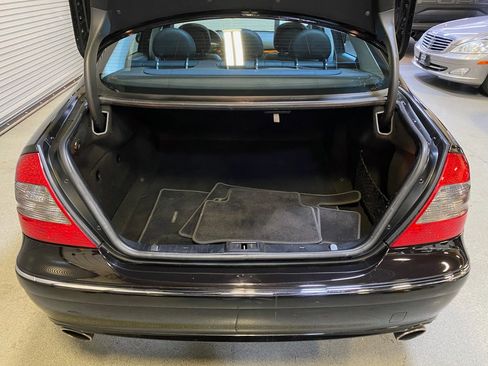 Used 2008 Mercedes-Benz E 350 Luxury Sedan image 11