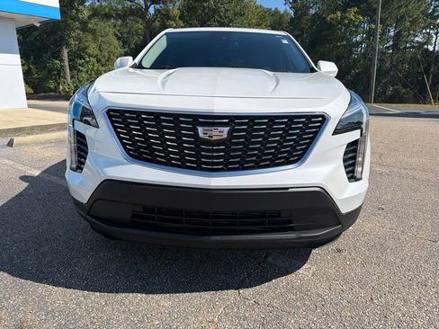 Used 2023 Cadillac XT4 Luxury FWD image 8