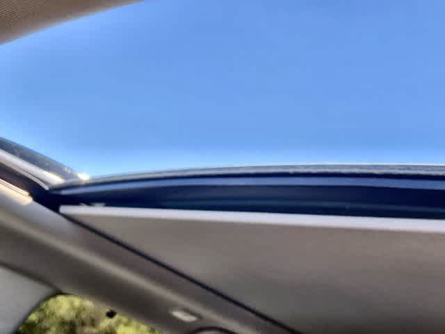 Certified 2025 Honda Pilot Touring image 32