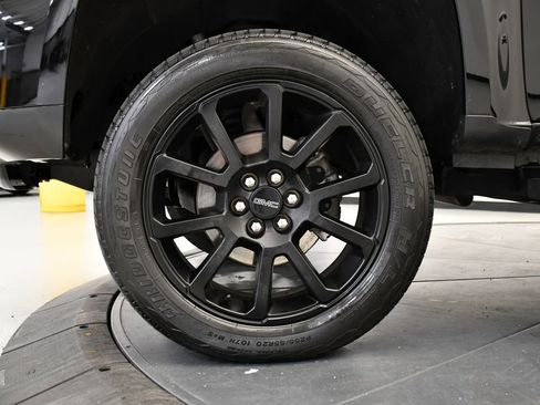 Used 2022 GMC Canyon Denali w/ Denali Black Edition Package image 13