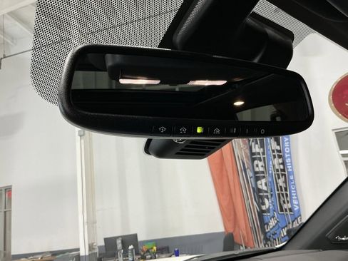 Used 2021 Nissan Titan Platinum Reserve w/ Moonroof Package image 16