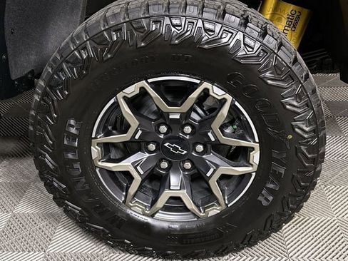 New 2026 Chevrolet Colorado ZR2 w/ Technology Package image 34