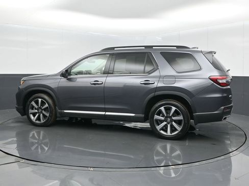 Certified 2023 Honda Pilot Elite image 13