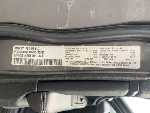 New 2025 Jeep Grand Cherokee L Altitude image 45