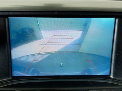 Used 2019 Chevrolet Silverado 1500 LT image 13