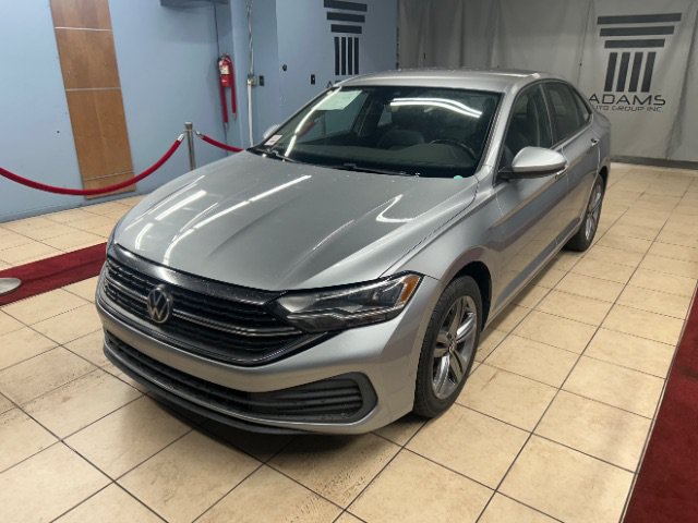 Used 2022 Volkswagen Jetta SE FWD image 1