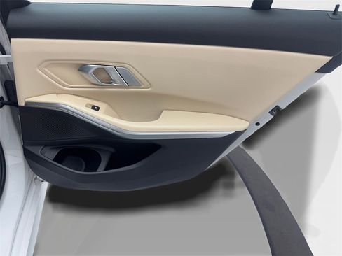 Used 2023 BMW 330i Sedan w/ Driving Assistance Package image 42