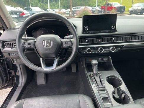 Used 2024 Honda Civic EX-L image 18