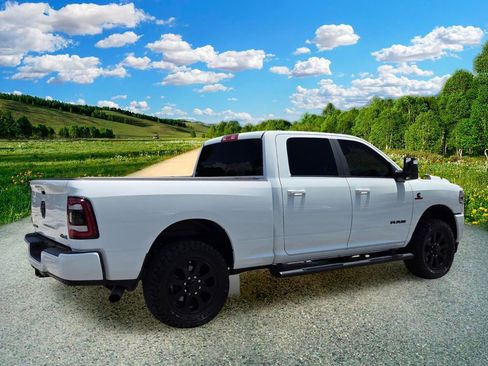 Used 2024 RAM 3500 Big Horn w/ Night Edition AWD/4WD image 6