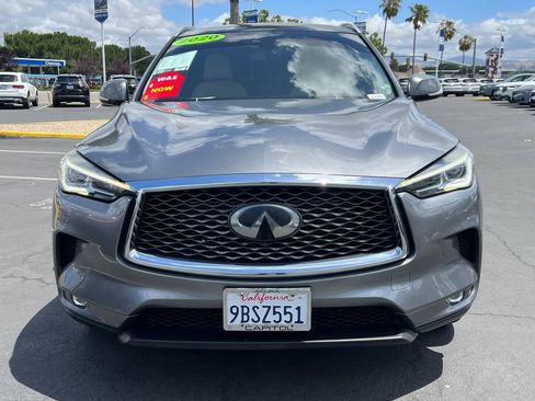 Used 2020 INFINITI QX50 Luxe w/ Navigation Package AWD/4WD image 2